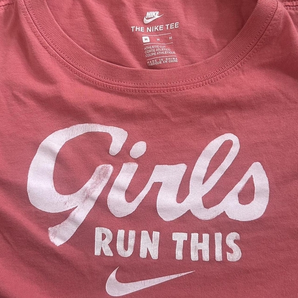 Nike Coral 'Girls Run This' T-Shirt - Picture 2 of 2